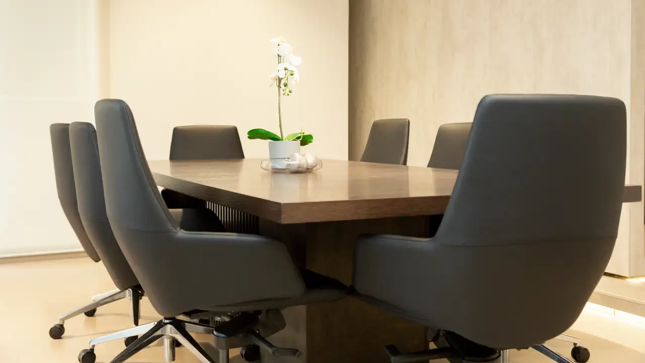 Meeting Tables Collection